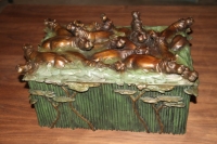 Hippo Keepsake Box or Humador